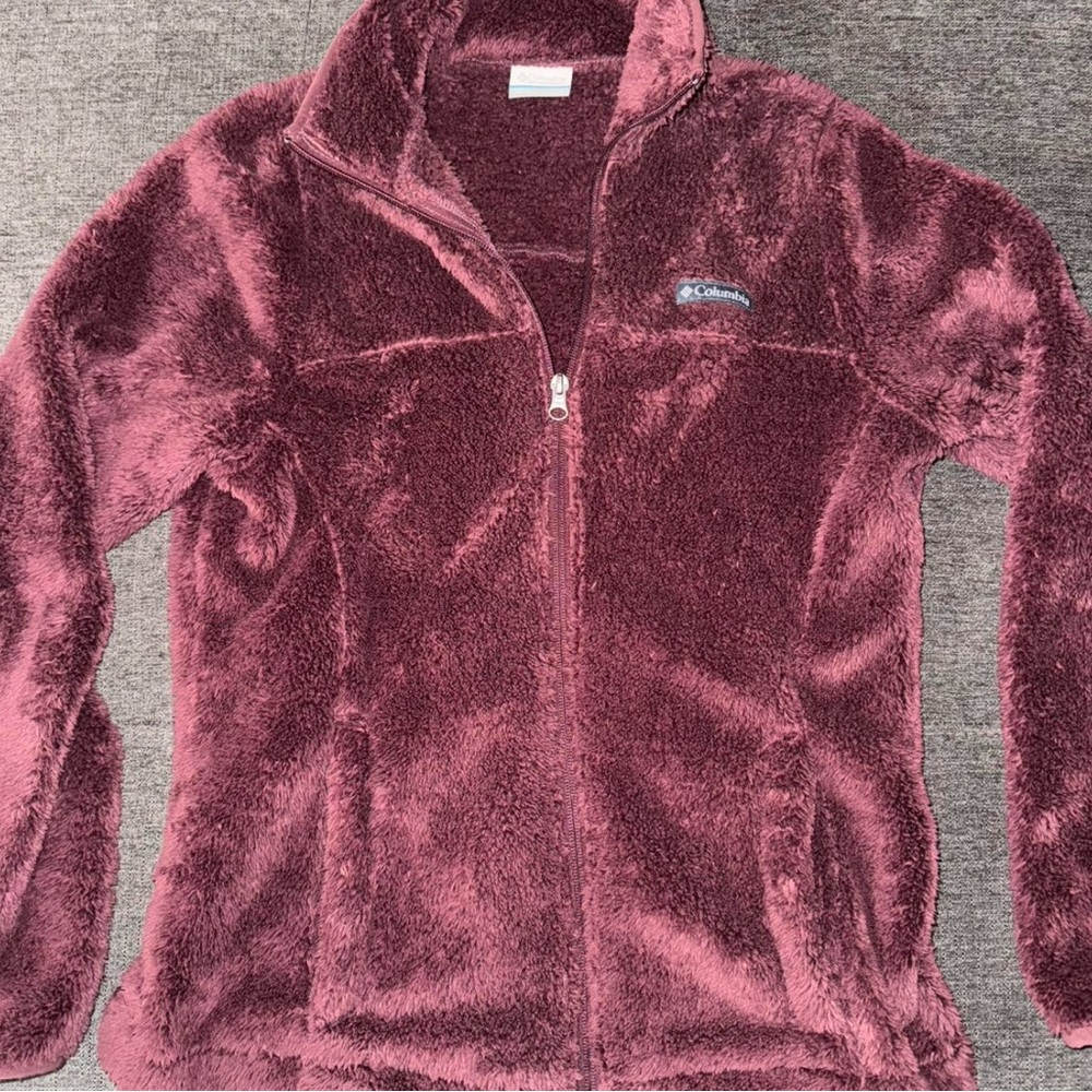 Columbia Plush Fleece Jacket in Deep Plum